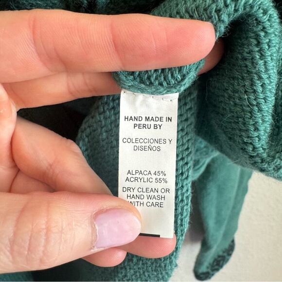 The Alpaca Connection Women's Medium Made in Peru Zip Jacket Green Aztec Cozy - Picture 5 of 7